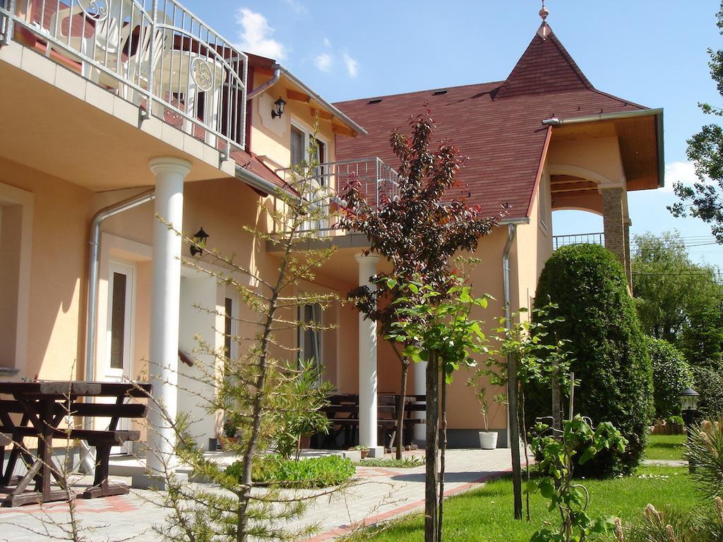 Villa Monika Keszthely Ngoại thất bức ảnh